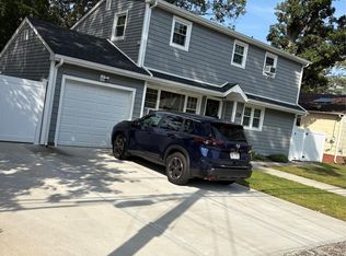486 Champlain Ave, West Hempstead, NY 11552