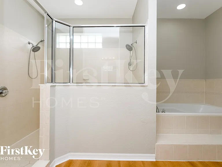2754 Berkford Cir — Photo 11
