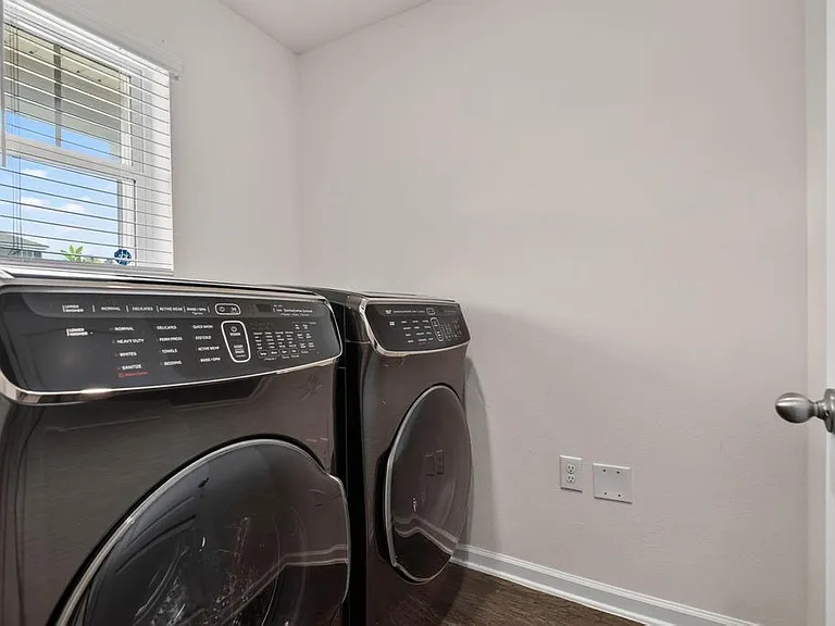 8076 Dancing Fox St — Photo 18