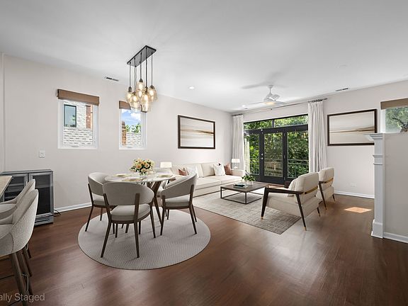 5th image of 876 N Hermitage Ave #3