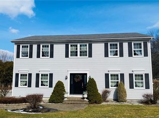 87 Horton Rd, Washingtonville, NY 10992