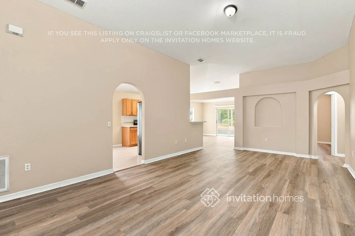 448 Keswick Ave Davenport, FL 33897 — Photo 4