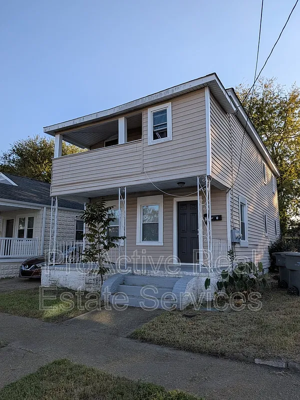 2 bed, 1.0 bath, 612 sqft, $1,300 — Photo 1