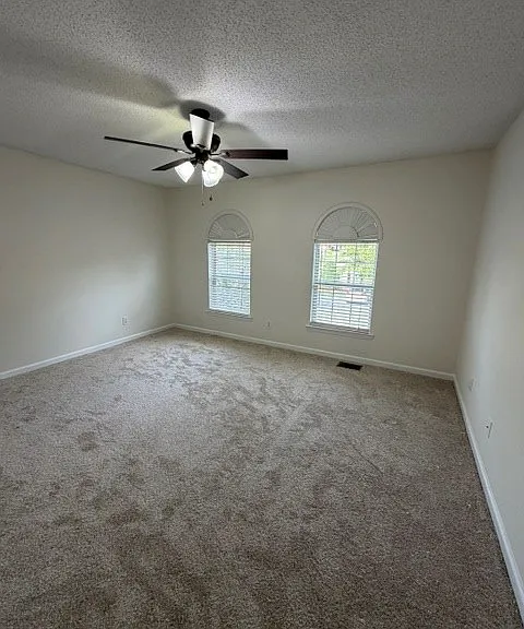 1699 W Oak Dr — Photo 15