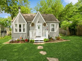 7718 Beach Rd, Wonder Lake, IL 60097