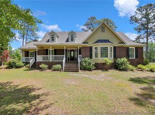 56 Deer Run Ln, Autryville, NC 28318
