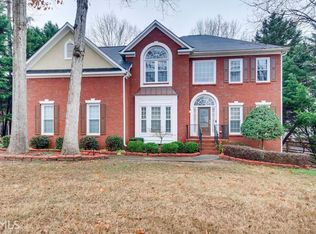 6900 Glen Cove Ln, Stone Mountain, GA 30087