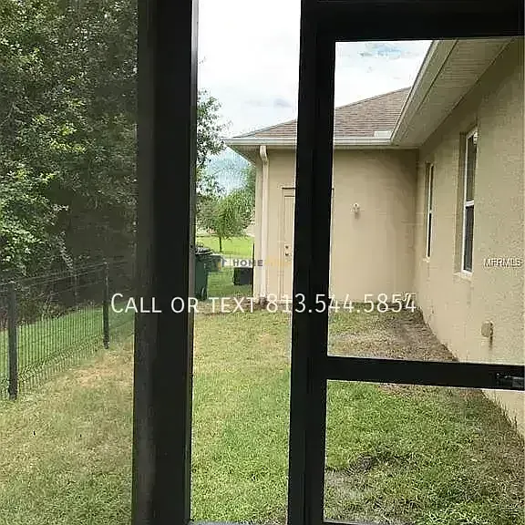 7730 Crescent Palm Dr — Photo 21