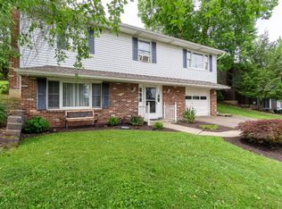 16 Penna Rd, Johnson City, NY 13790