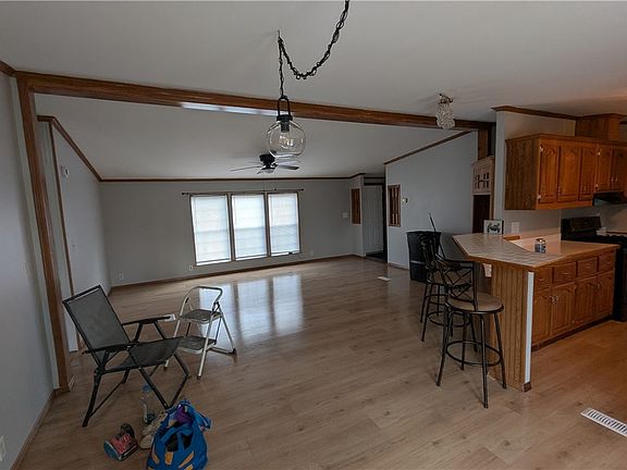 3rd image of 4205 Wethersfield Rd