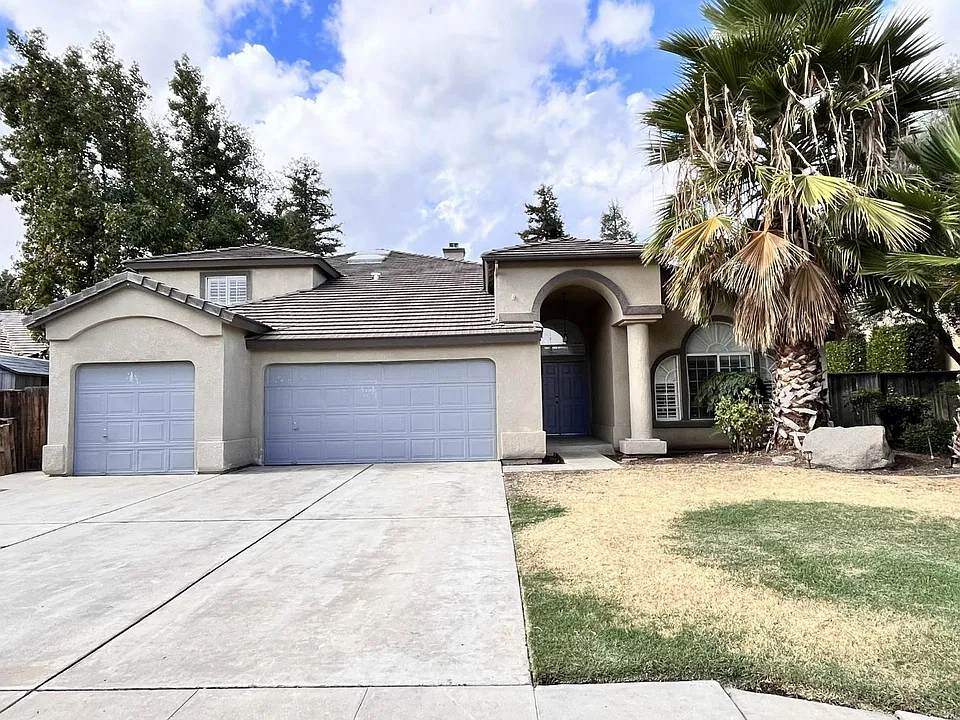 3278 Magnolia Ave