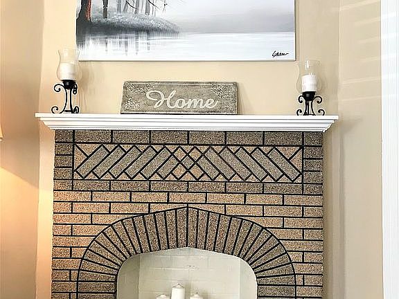 Many Unique Features