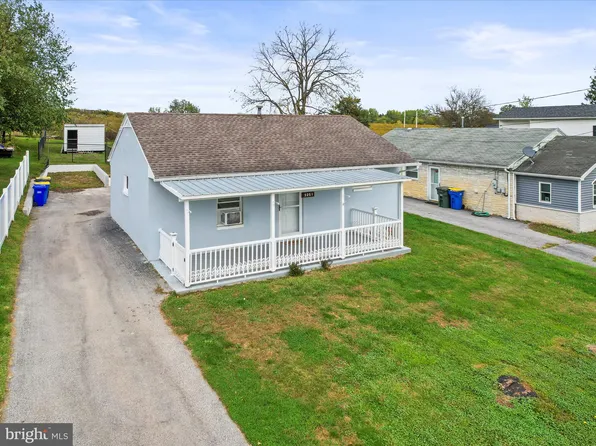 3251 Alta Vista Rd, Dover, PA 17315