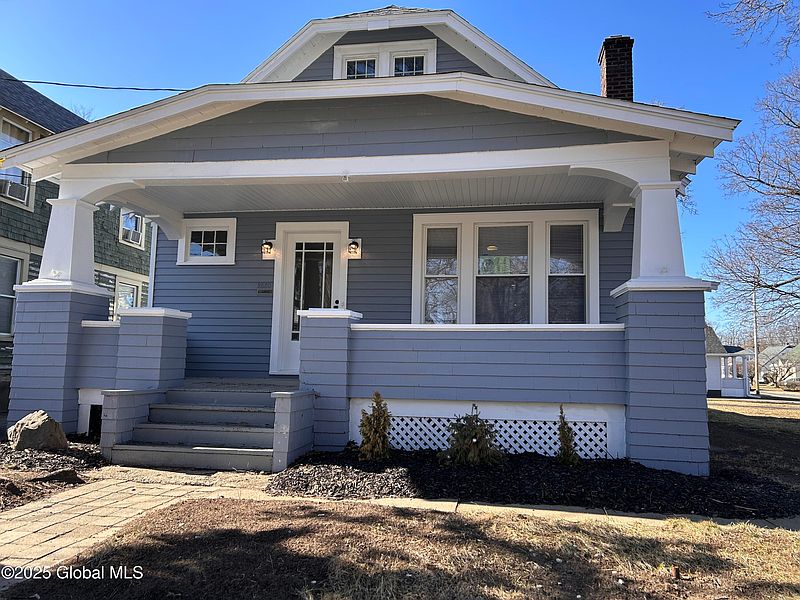 2nd image of 2630 Campbell Avenue