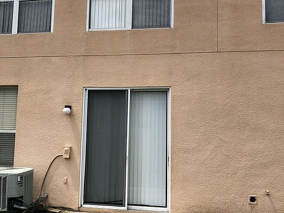 2nd image of 650 Captiva Cir