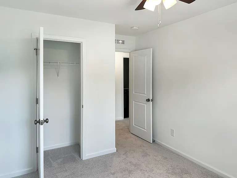 515 Fran Dr — Photo 17