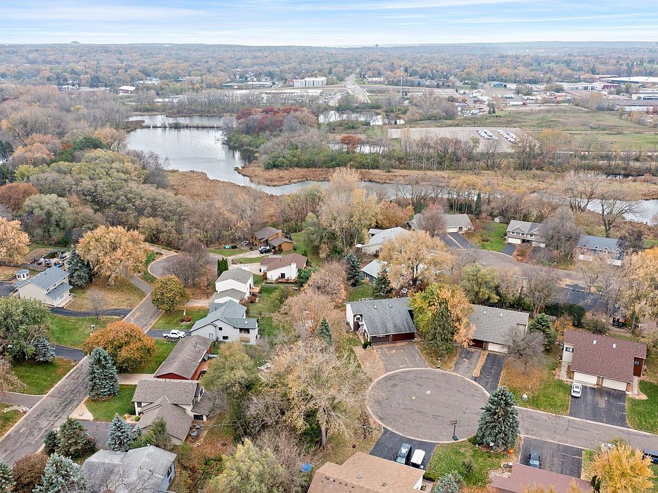 1st image of 1290 Hilltop Ct