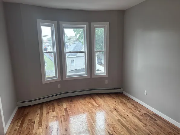 70 Grove St APT 5, Passaic, NJ 07055