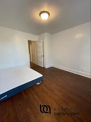 Rented by Batra Group Inc | media 15