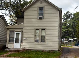 1000 Caroline St, Waukesha, WI 53186