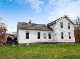 10961 Madison Rd, Montville, OH 44064