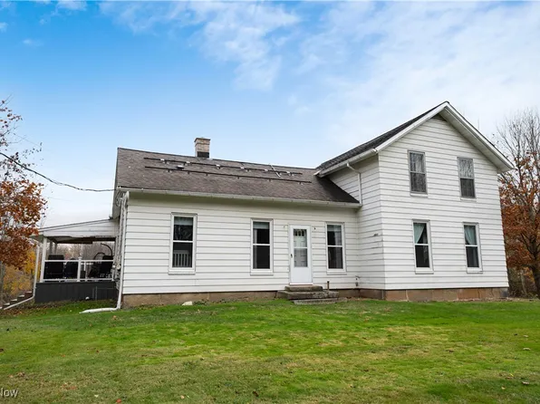 10961 Madison Rd, Montville, OH 44064