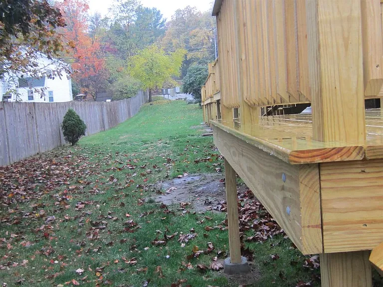 901 Mammoth Rd #6 — Photo 16