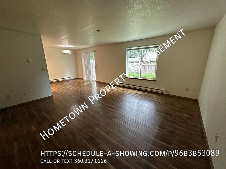 1606 Sulky Dr SE #B — Photo 2