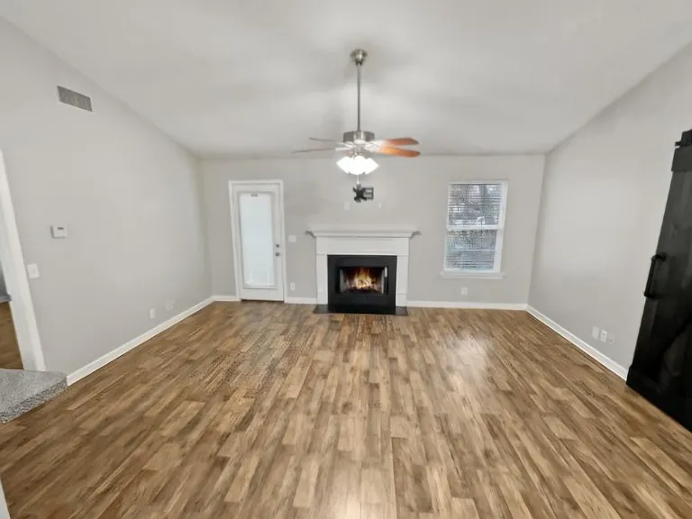 1502 Ballater Dr — Photo 8