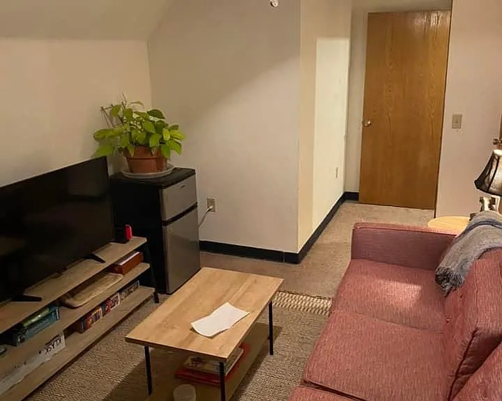 1020 E Johnson St #3 — Photo 3