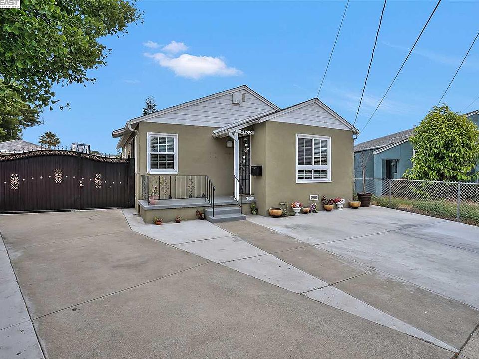 1st image of 2125 Harte Cir