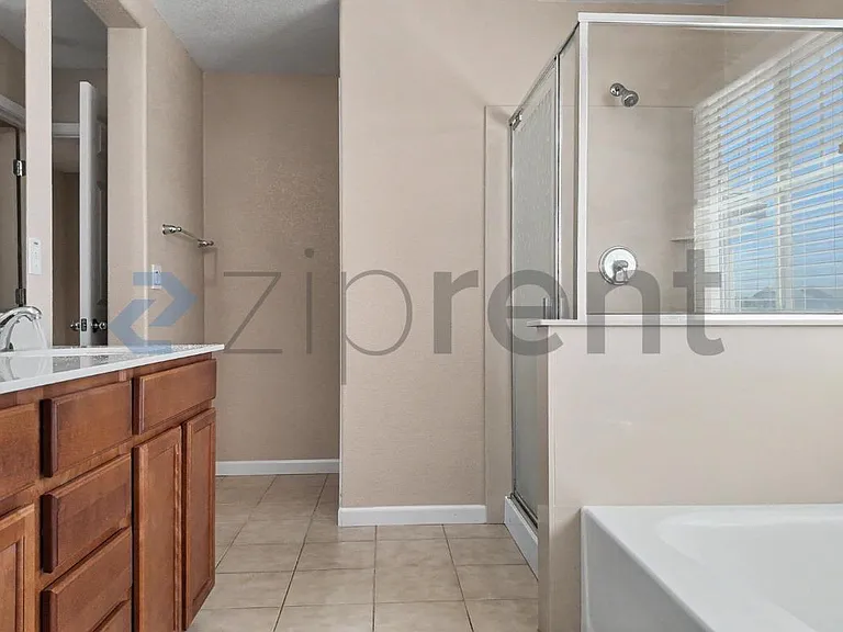 9749 Shanelyn Way — Photo 58