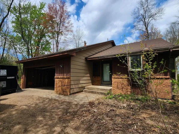 21391 Rum River Dr, Anoka, MN 55303