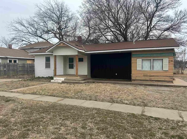 2142 W Maple St, Wichita, KS 67213