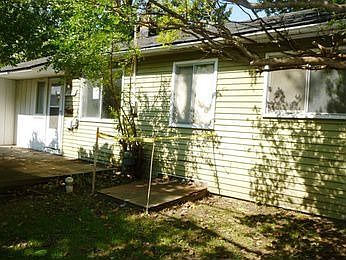 2nd image of 31626 Antrim Ct