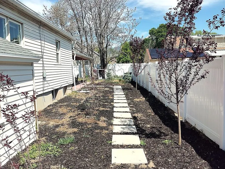 220 E Greenwood Ave — Photo 18
