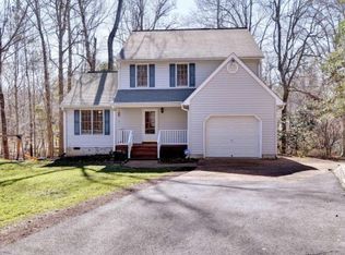 3652 Toano Woods Rd, Toano, VA 23168