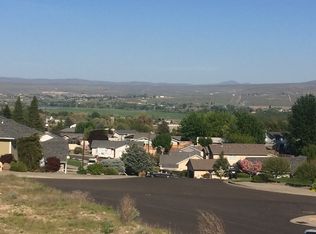 Apple Way LOT 2, Selah, WA 98942