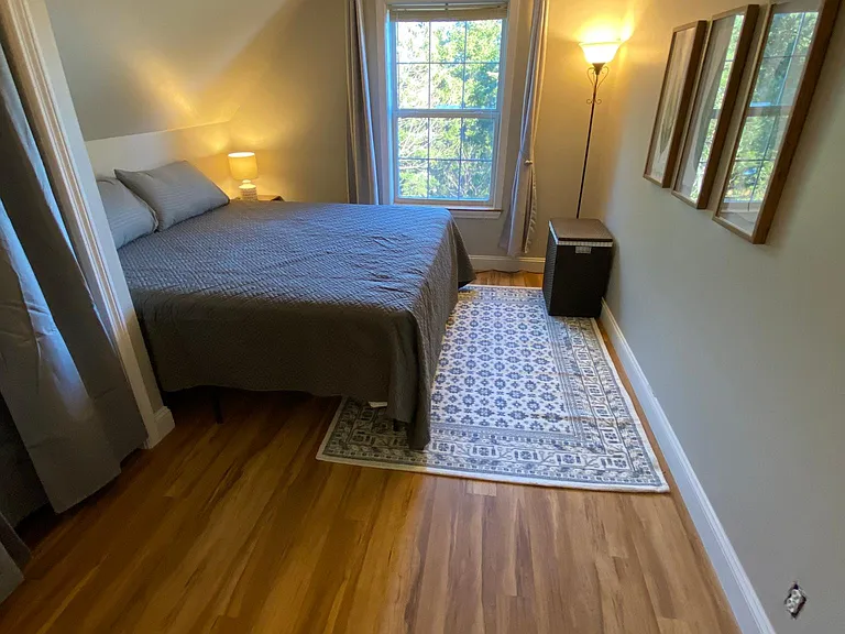 424 Main St #1 — Photo 9