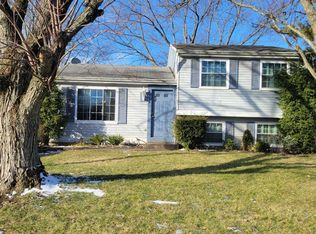 11635 Pippin Rd, Cincinnati, OH 45231