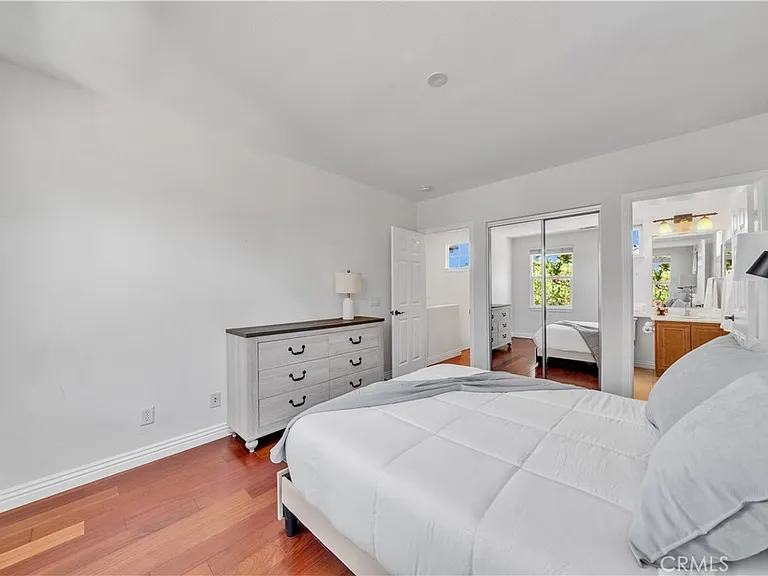 17 Riveroaks — Photo 15