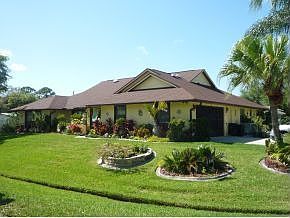 Home for Sale in PALM BAY, FLORIDA $260,000