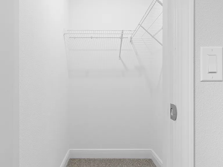 8422 Rose Ave — Photo 28