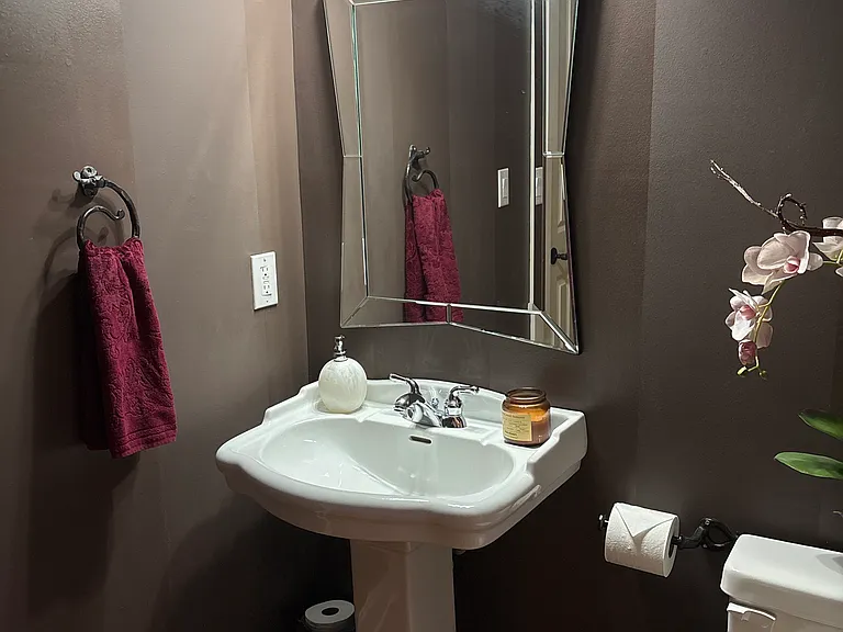 1454 Appling Dr — Photo 48