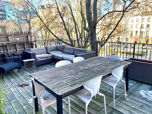 Rented by Brown Harris Stevens | media 11
