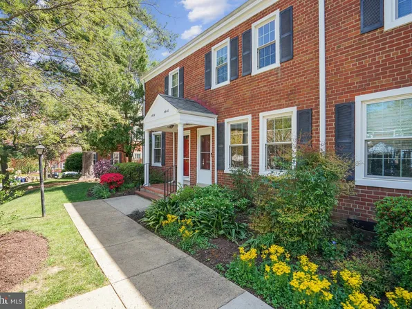 4640 30th Rd S, Arlington, VA 22206