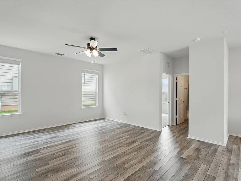 139 Madrono Dr — Photo 7