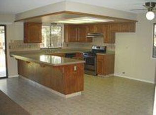 2275 Mitchell Ave, Clovis, CA 93611