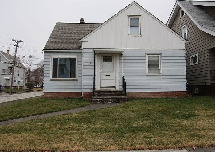 1st image of 3915 E 41st St