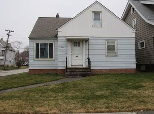 3915 E 41st St, Newburgh Heights, OH